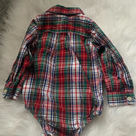 Gap LongSleeve Red Plaid Button Down Onesie 18-24M - Picture 3 of 3
